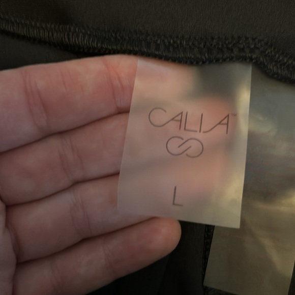 Worn once! Calia Truelight Wide Leg pant, black size Large short - inseam 29.5” - Picture 8 of 8